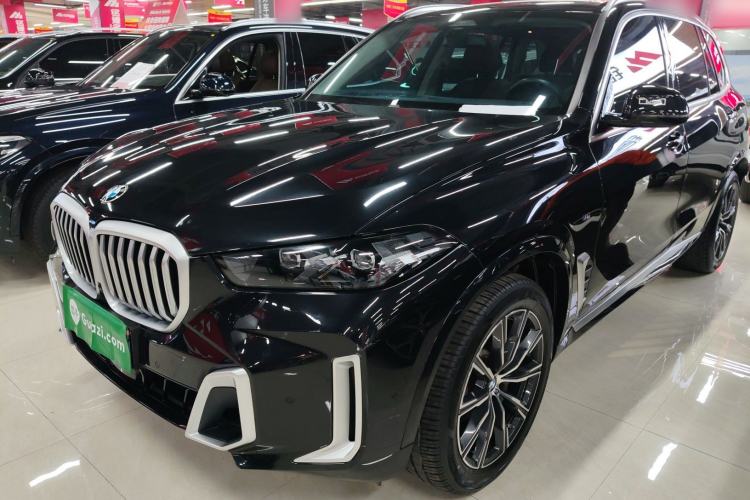 Used BMW X5 2023 xDrive 30Li M Sport Package