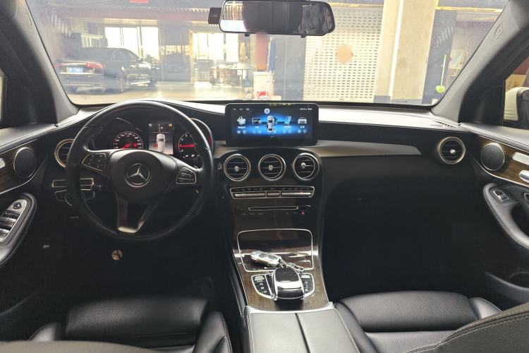 Used Mercedes-Benz GLC 2018 GLC 260 4MATIC Dynamic Edition
