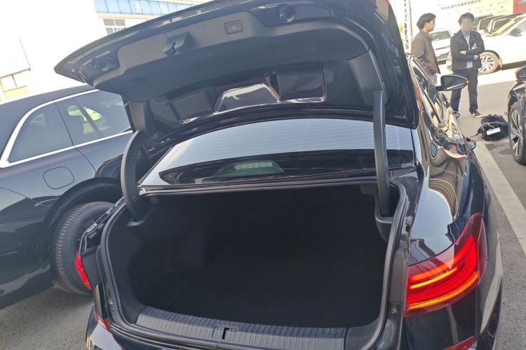 Used Volkswagen Passat 2024 380TSI Starry Dragon Edition