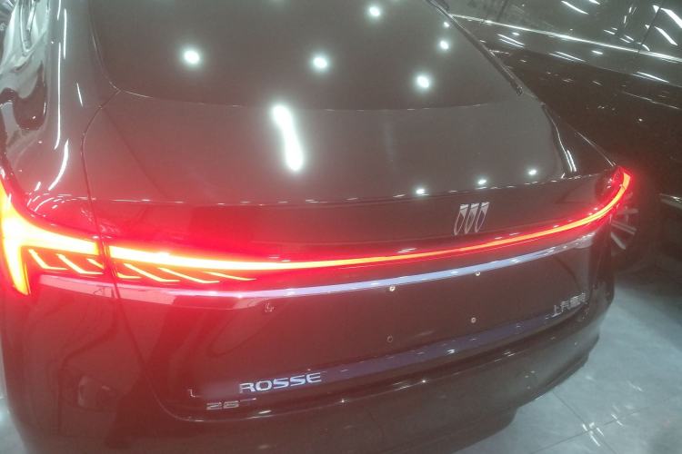 Used Buick LaCrosse 2023 28T Prestige Edition
