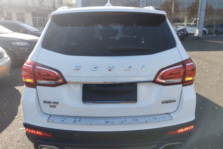 Used Haval H6 2015 Sport Edition 1.5T Automatic Two-Wheel Drive Luxury Model
