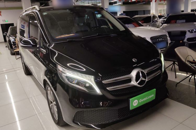 Used Mercedes-Benz V-Class 2020 V 260 Avantgarde Edition