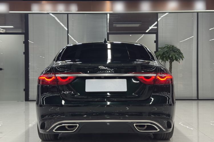 Used Jaguar XFL 2022 XFL 2.0T P250 Two-Wheel-Drive Elite Sport Edition
