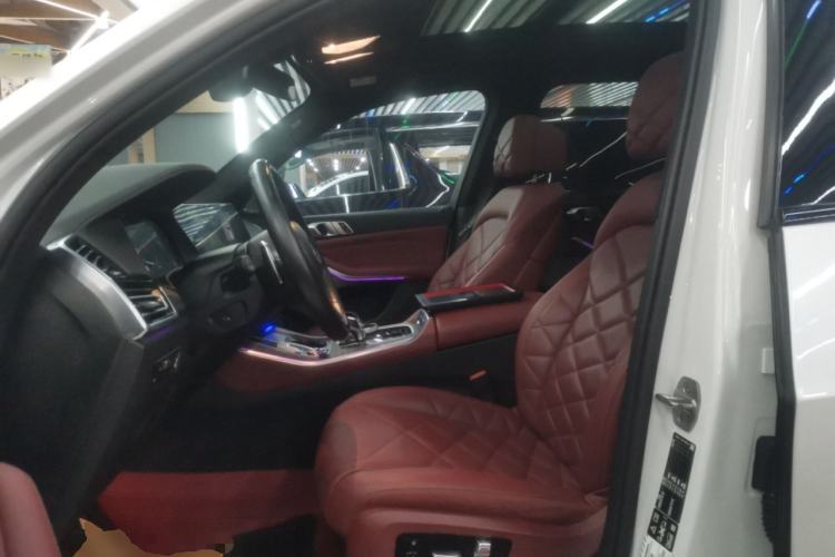 Used BMW X5 2022 xDrive 40Li M Sport Package