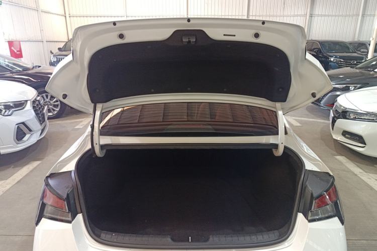 Used Hyundai Elantra 2021 1.5L CVT GLX Elite Edition
