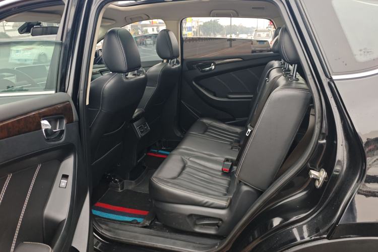 Used Dongfeng Fengon 580 2017 1.5T CVT Smart Style Model