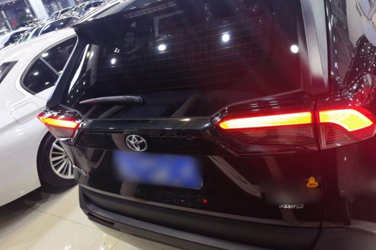 Used Toyota RAV4 2021 2.0L CVT 4x4 Trend Edition
