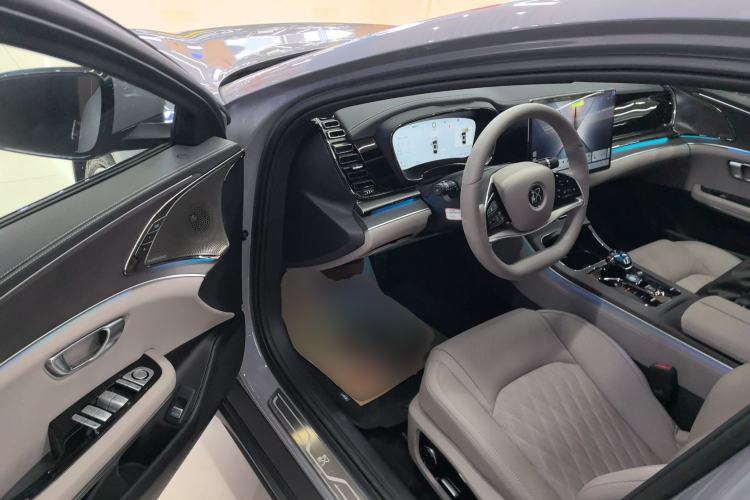 Used BYD Han 2025 DM-i Intelligent Driving Edition 125KM LiDAR Flagship Model
