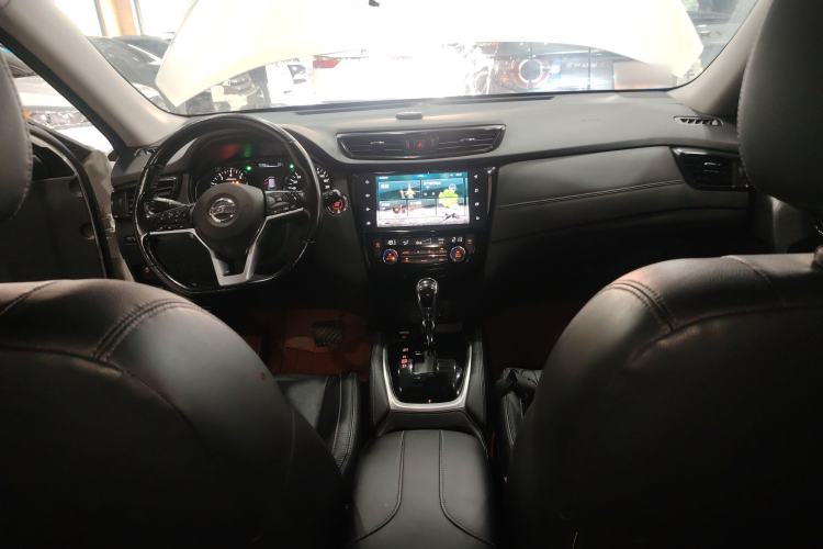 Used Nissan X-Trail 2019 2.0L CVT Smart Connect Comfort Edition 2WD
