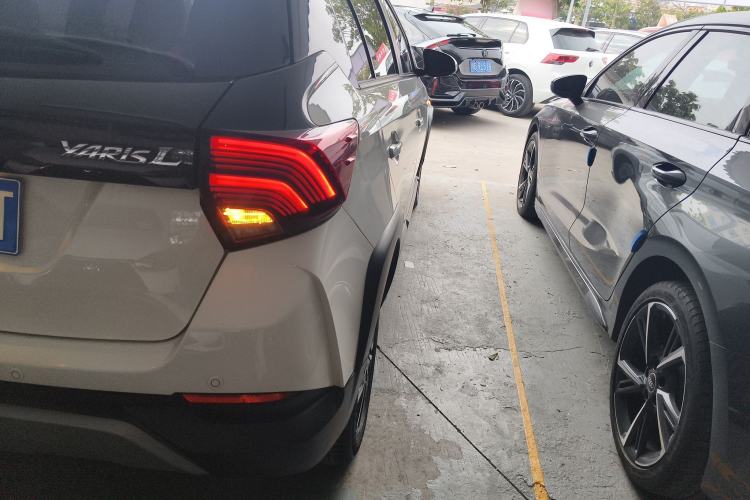 TDK.VehicleDetails.img