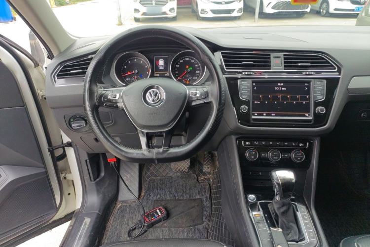 Used Volkswagen Tiguan L 2018 330TSI Automatic Two-Wheel Drive Flagship Edition
