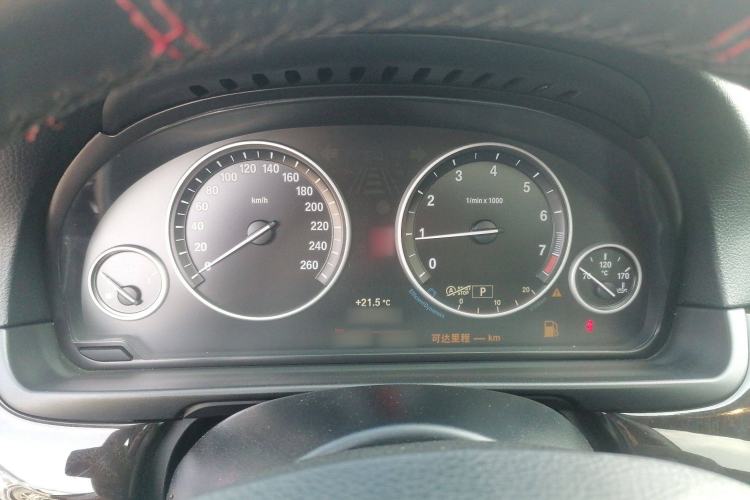 Used BMW 5 Series 2017 525Li Leading Model
