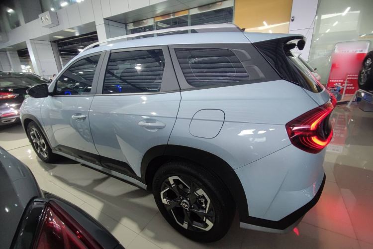 Used Hyundai ix35 2023 Musso 2.0L Flagship Edition TOP
