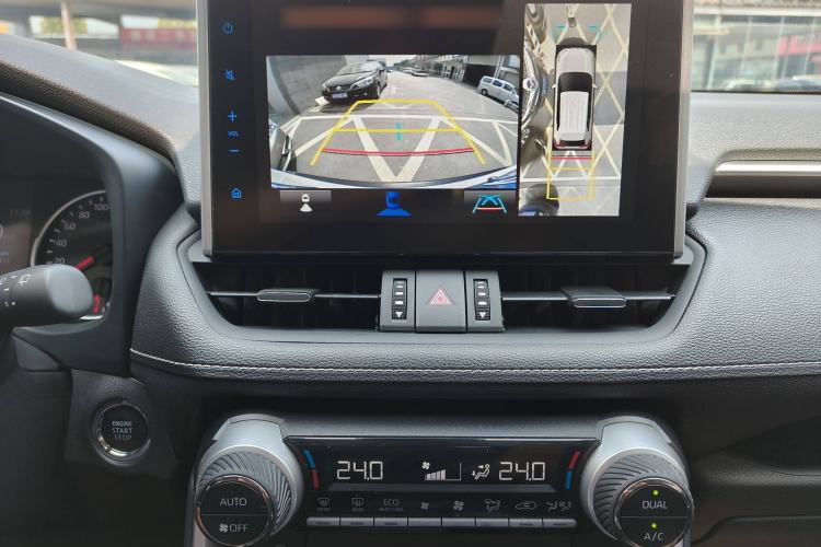 Used Toyota Wildlander 2022 2.0L CVT Two-Wheel Drive Luxury PLUS Edition
