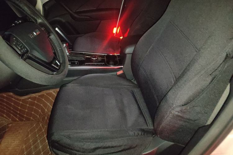 Used Haval H7 2016 Blue-Label H7 2.0T Automatic Luxury Model
