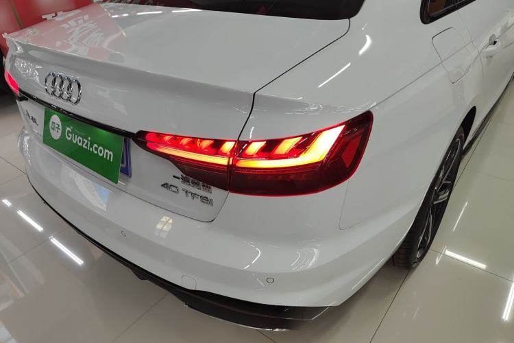 Used Audi A4L 2025 2 Million Units Enjoyment Version 40 TFSI Luxury Dynamic Edition
