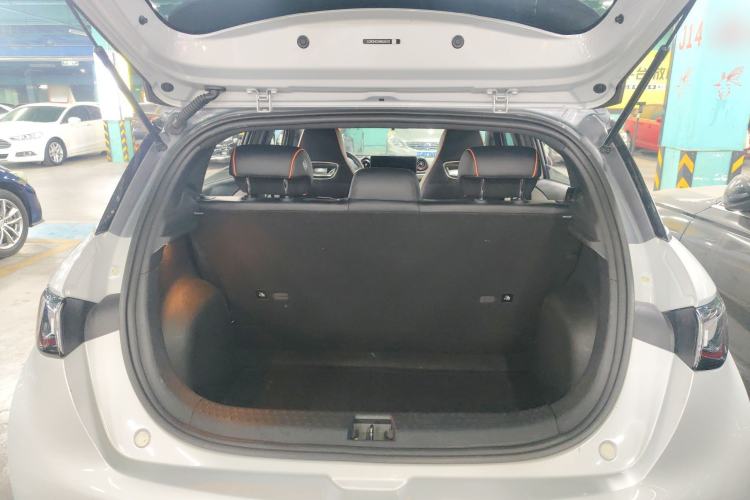 Used BYD Dolphin 2021 405 km Free Version
