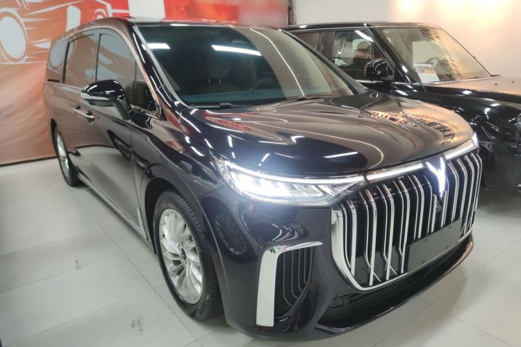 Used VOYAH Dream 2024 PHEV Extended-Range Premium Edition
