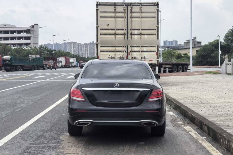 Used Mercedes-Benz E-Class 2018 Facelift E 200 L

