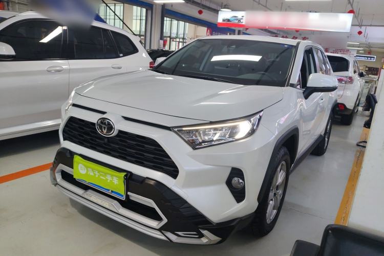 Used Toyota RAV4 2021 2.0L CVT Two-Wheel Drive Fashion PLUS Edition