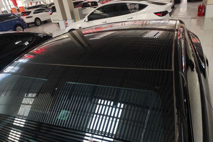 Used Tesla Model Y 2023 Rear-Wheel-Drive Version
