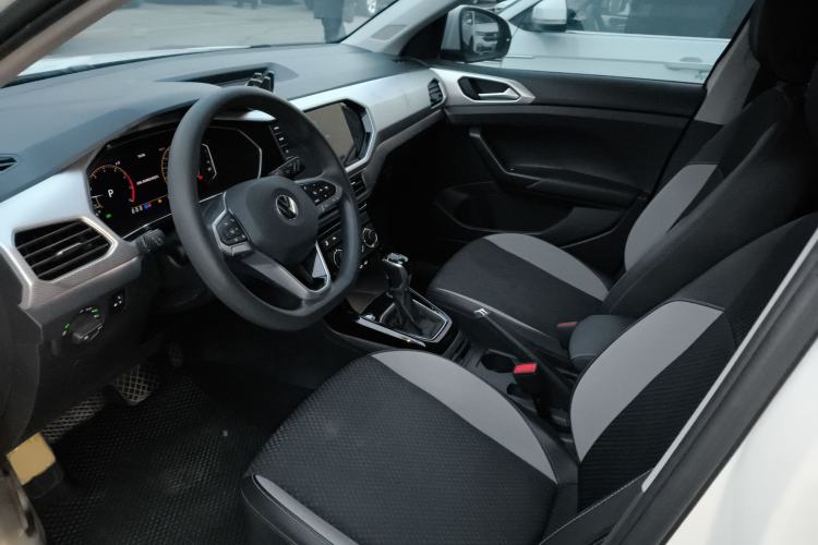 Used Volkswagen Tacqua 2021 200TSI DSG JoyConnect Edition
