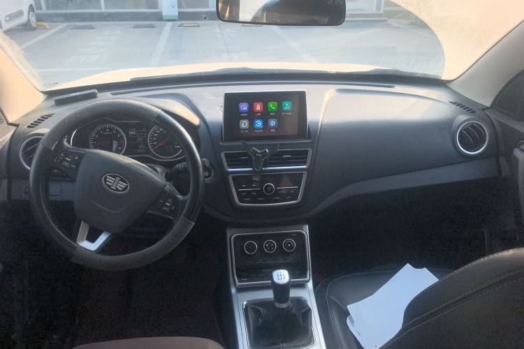 Used Bestune X40 2019 1.6L Manual Luxury Model China VI Standard