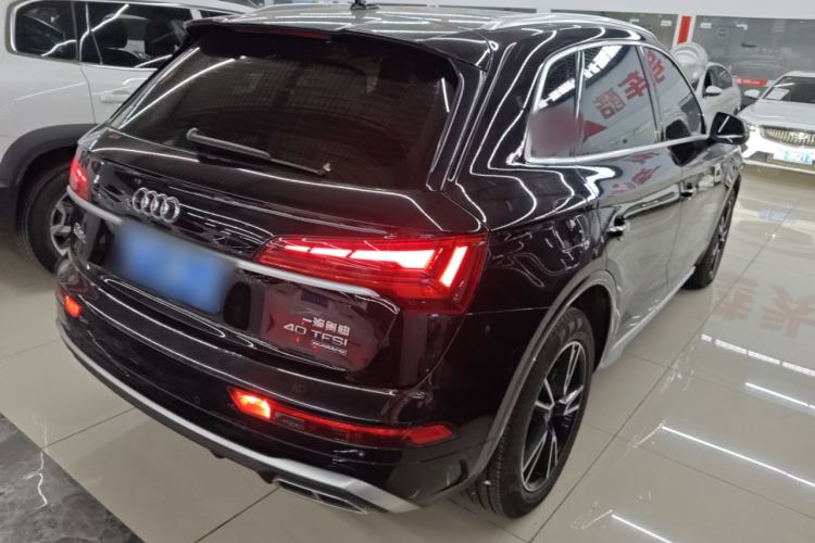 Used Audi Q5L 2022 40T Fashionable and Dynamic Model
