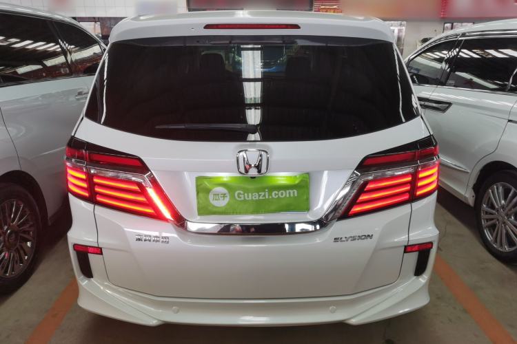 Used Honda Elysion 2016 2.4L Luxury Edition
