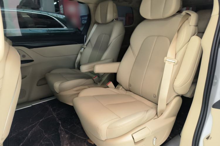 Used Buick GL8 2023 ES Lu Zun Deluxe Model
