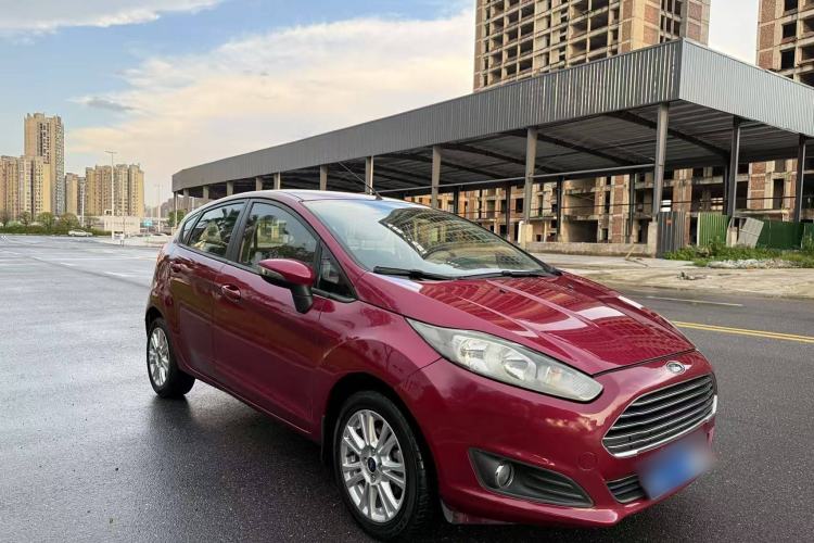 Used Ford Fiesta 2013 Hatchback 1.5L Automatic Fashion Edition

