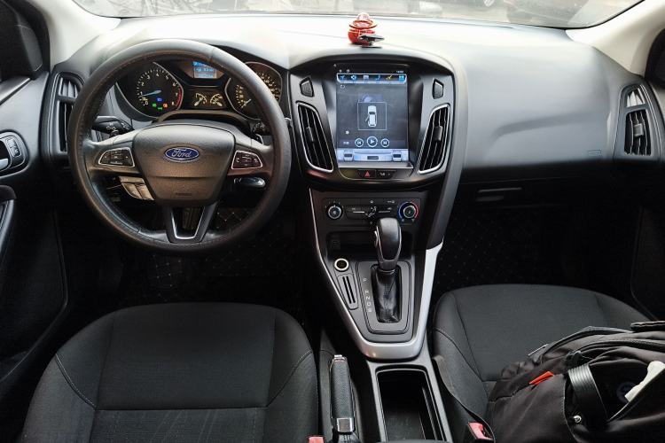 Used Ford Focus 2015 Hatchback 1.6L Automatic Comfort Model
