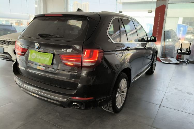 Used BMW X5 2017 xDrive28i
