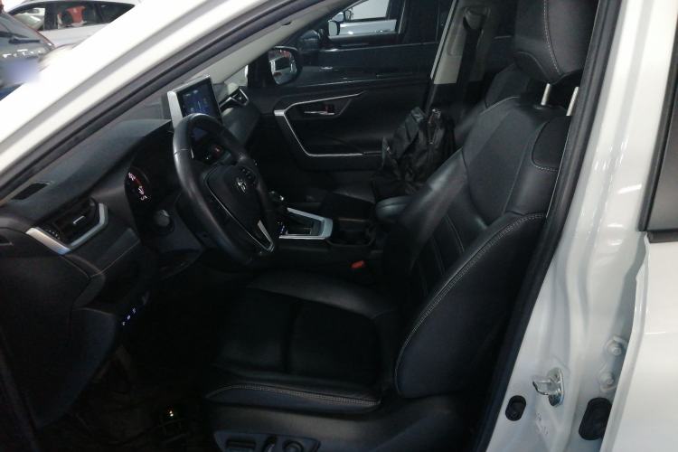 Used Toyota RAV4 2020 2.0L CVT Two-Wheel Drive Fashion PLUS Edition
