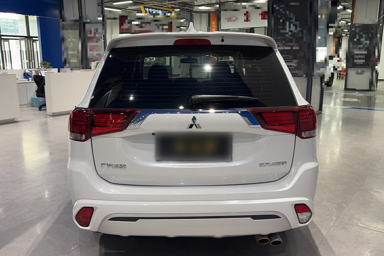 Used Mitsubishi Outlander 2021 2.0L Two-Wheel Drive Comfort Edition 5 Seats
