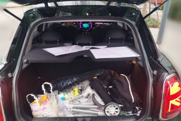 Used  MINI 2018 1.5T COOPER Classic Edition Five-Door Version
