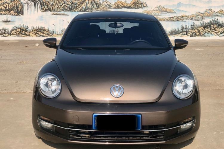 Used Volkswagen Beetle 2015 180TSI model
