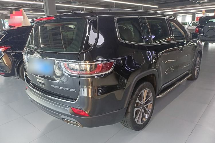 Used  Grand Commander 2018 2.0T Four-Wheel Drive Enjoyment Edition China VI
