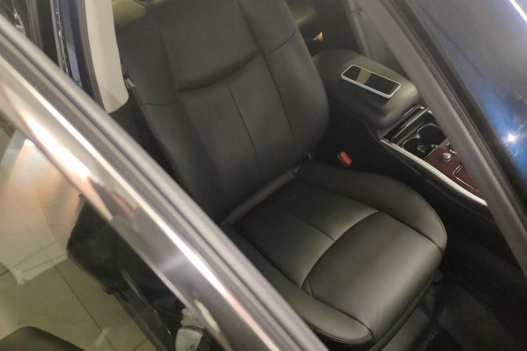 Used Infiniti Q70 2019 Q70L 2.0T Enjoyment Edition
