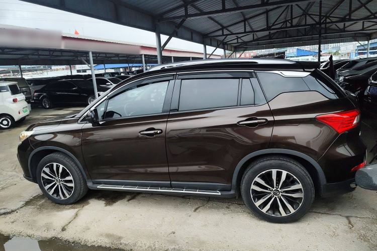 Used GAC Trumpchi GS4 2015 200T G-DCT Luxury Edition
