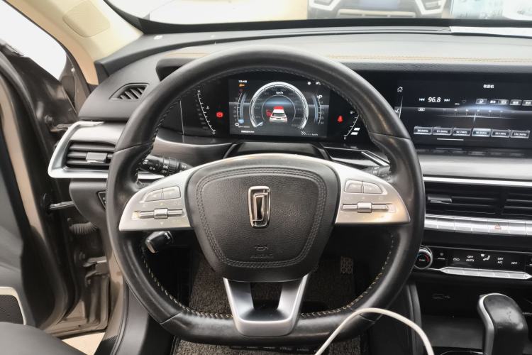 Used Bestune T77 2019 230 TID Automatic Luxury Version China VI Emission Standard
