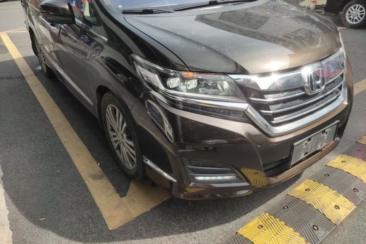 Used Honda Elysion 2016 2.4L Classic Edition
