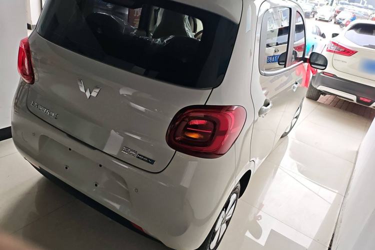 Used Wuling Hongguang MINIEV 2025 Four-Door Version Advanced Edition
