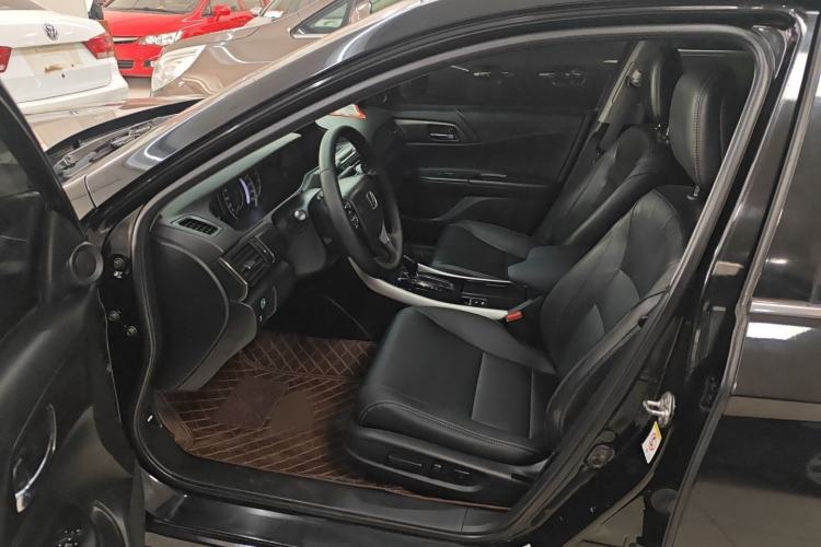 Used Honda Accord 2015 2.0L LXS Elite Edition
