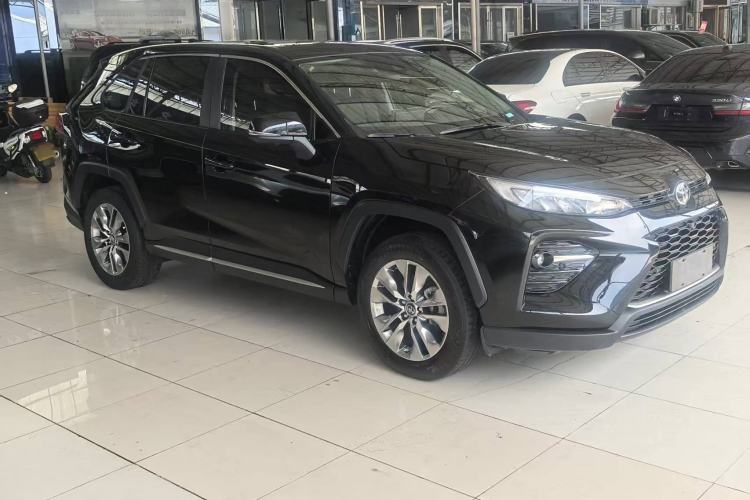 Used Toyota Wildlander 2022 2.0L CVT 4x4 Luxury PLUS Edition
