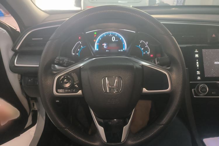 Used Honda Civic 2016 220TURBO CVT Luxury Edition