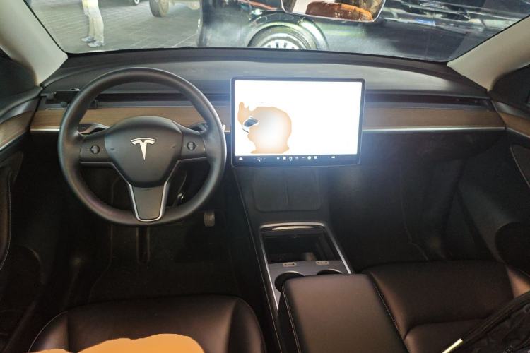 Used Tesla Model Y 2021 Standard Range Rear-Wheel Drive Version