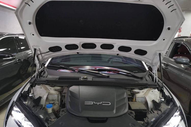 Used BYD Seal 2022 550 km Standard Range Rear-Wheel Drive Prestige Version
