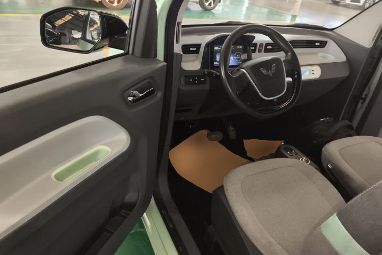 Used Wuling Hongguang MINIEV 2021 Macaron Premium Model – Lithium Iron Phosphate
