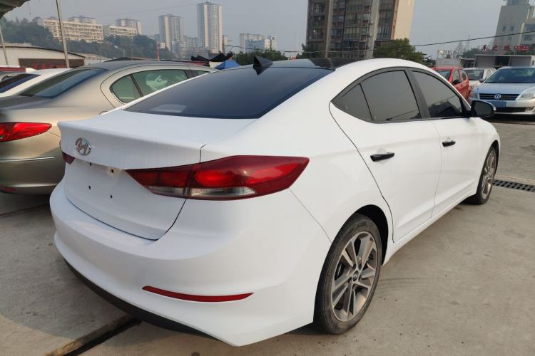 Used Hyundai Elantra 2016 1.6L Automatic ZhiXuan – Elite Version